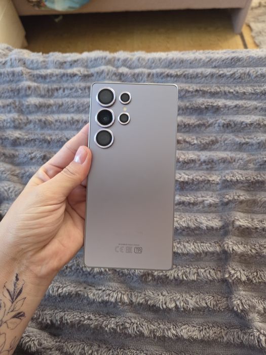 Продам телефон Samsung