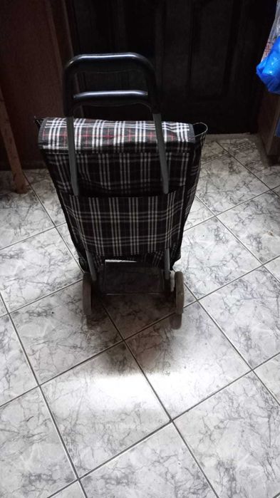 Carucior Catena - prevazut cu scaun pliabil