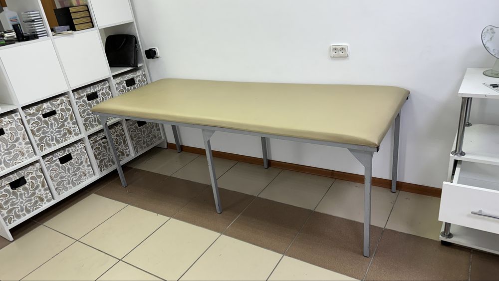 Кушетка большая удобная