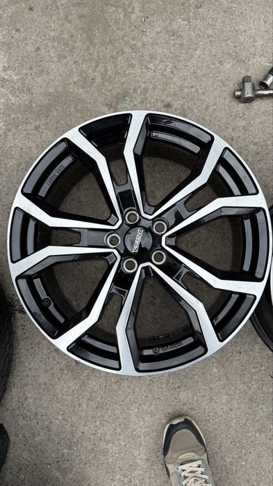 Vand jante Dezent R19 ca noi