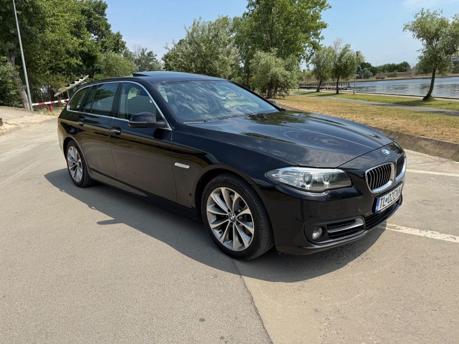 BMW 520 xdrive / 190cp / 2016 / Panoramic / Distronic