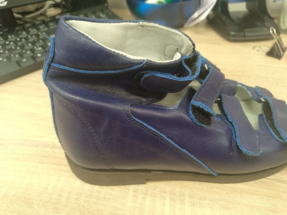 Срочно продам ортопедическую обувь новая