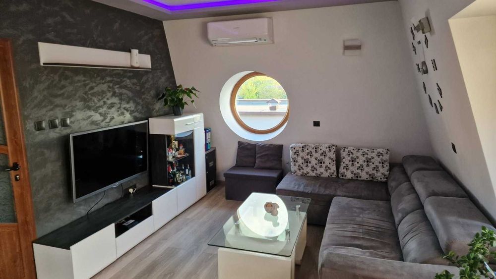 Продава се Двустаен апартамент в Перник, Изток - 51 кв.м за 1760 €/кв.м - Снимка #9