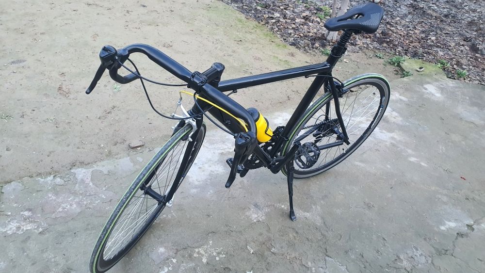 продаю гоночный велосипед шоссейнный