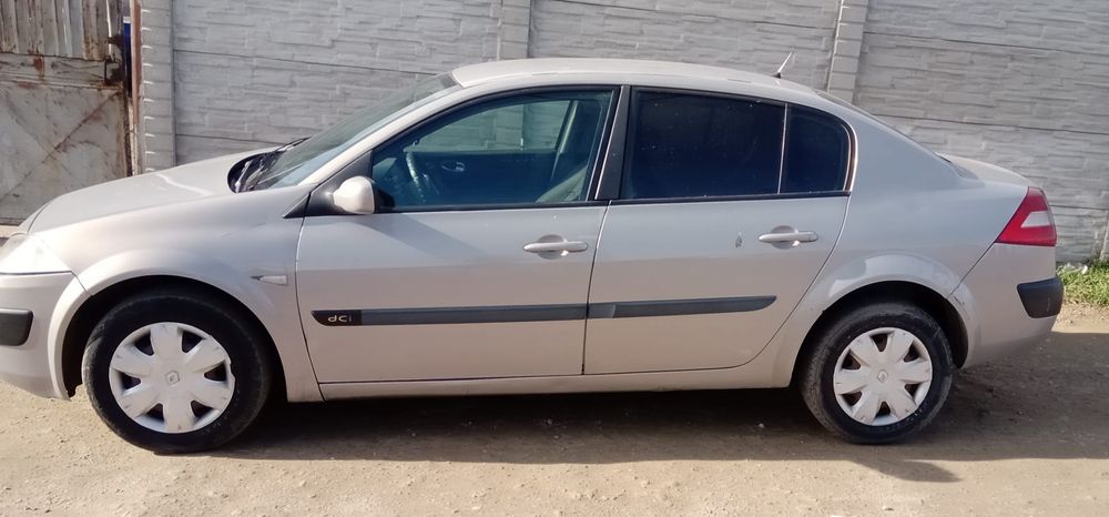 Dezmembrez Renault Megane 2 1.5 dci euro 3