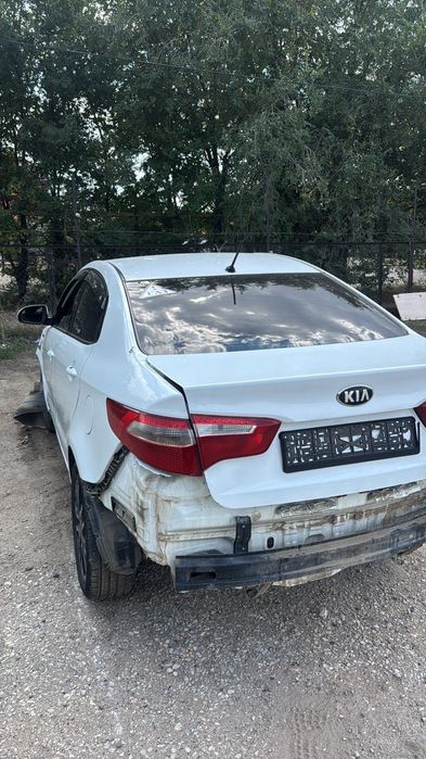 Продам запчасти Киа Рио