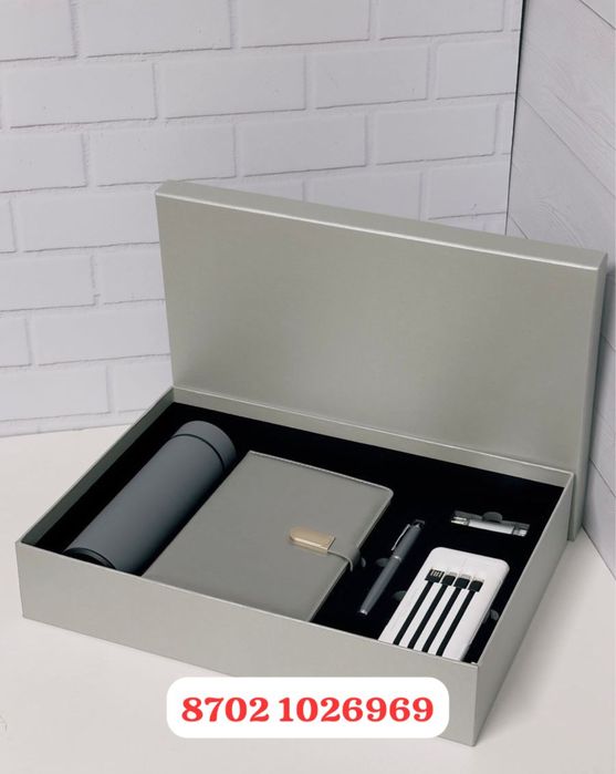 Подарочный набор! Блокнот,тремос,ручка техника! Оптом