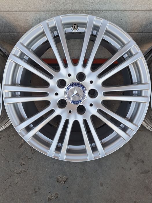 Оригинални джанти за МЕРЦЕДЕС MERCEDES W212 R17 5x112 ET48 8J