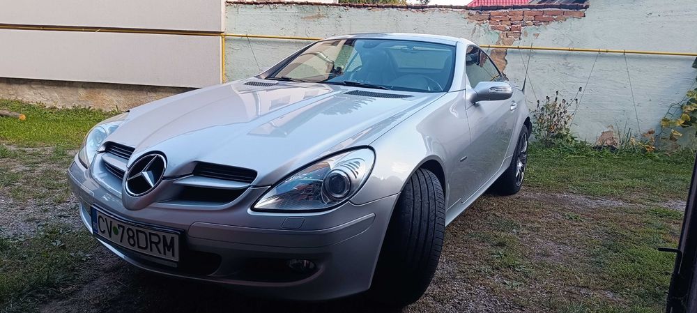 Mercedes Benz SLK 200 impecabil