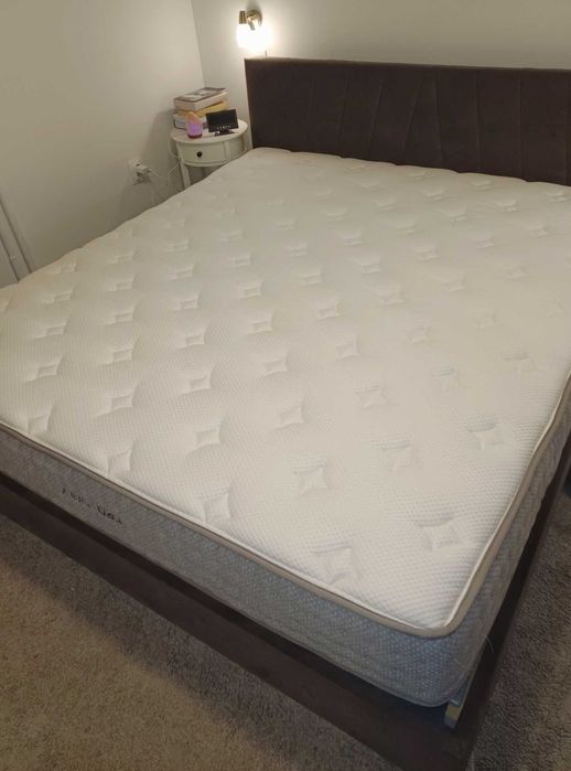 Продавам матрак за спалня