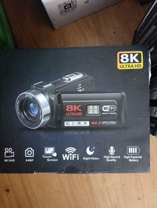 Camere video 8k 6k 4k  noi