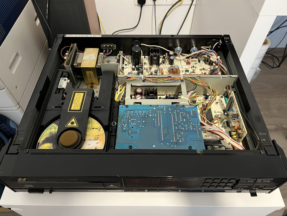 CD player Sansui CD-X701