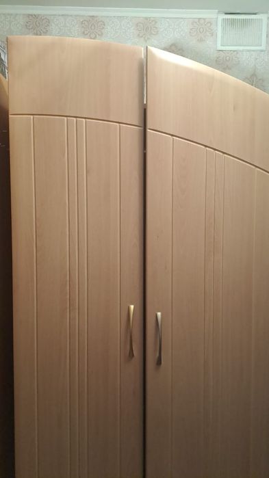 Продам шкаф в спальню прихожку