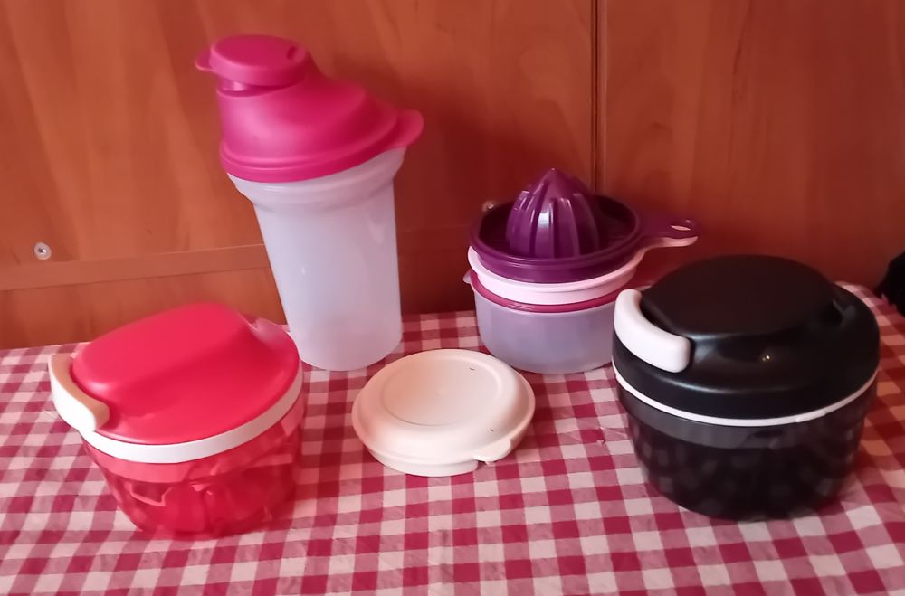 Малки големи помощници Tupperware