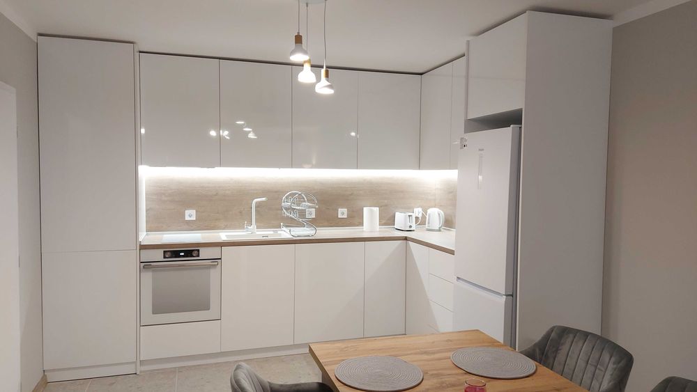 Дава се под наем Двустаен апартамент в София, Дружба 2 - 74 кв.м за 737 € - Снимка #4