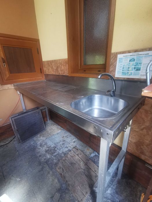 Мивка алпака много дебела и здрава. 185 см. дължина 63см. широка