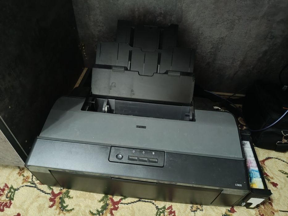 Продам А3 Принтер Epson l1300