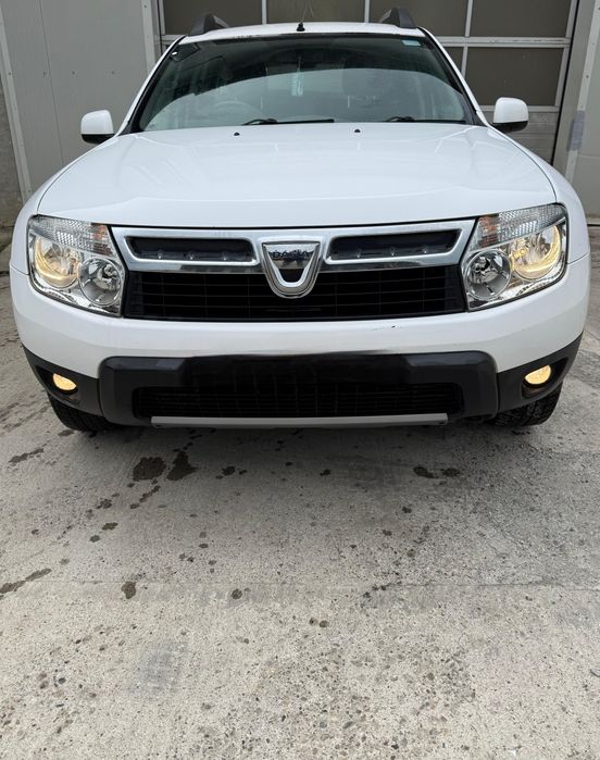 Bara fata completa Dacia Duster