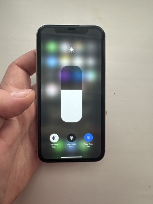 Продам айфоннн 11