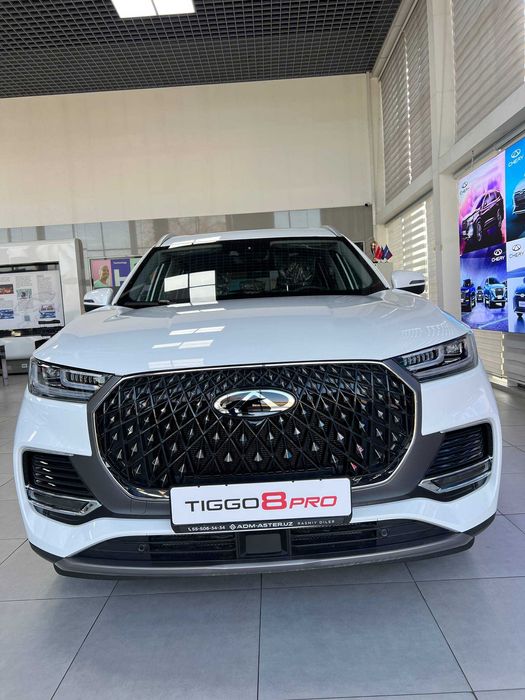 Chery Tiggo 8 pro - Toshkent Roxat avtosalonida