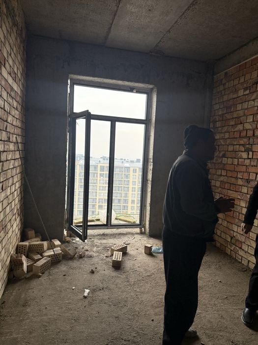 Продаётся квартира на Яккасарайском районе