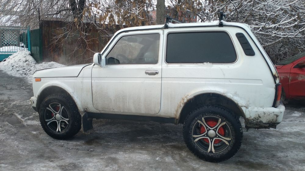 Продам нива 2013