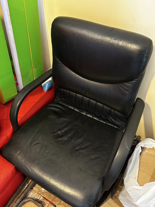 Кресло из натуральной кожи