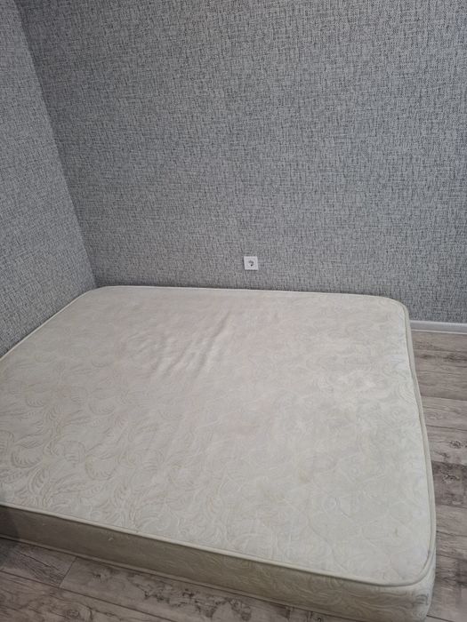 Продам матрас и диван