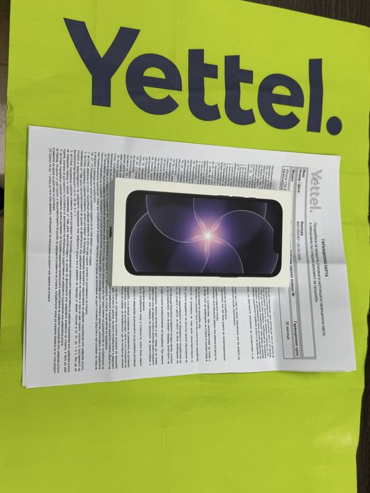 ЗАПЕЧАТАН 256GB iPhone 17e Гаранция от Yettel до 2029г Black