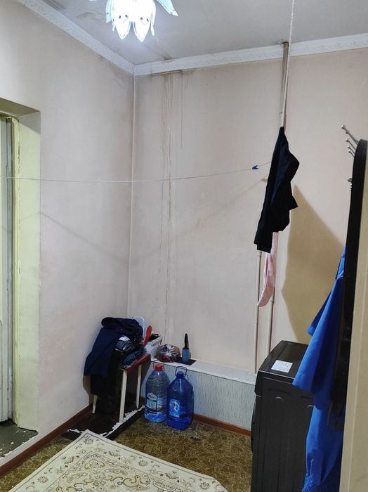 Юнусабад 10, 1(2)/5/5 УлУчШеНкА Неторец Балкон 6 на 2 Средний Ремонт