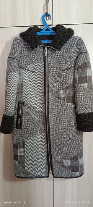Демисезонное женское пальто