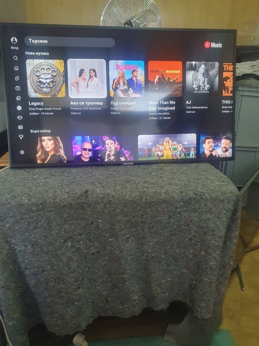 Телевизора Samsung 43 инча 4К Ultra HD