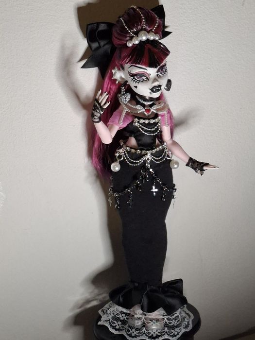 Monster High Draculaura Custom OOAK / монстър хай