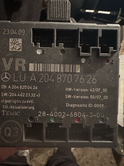 Модул предна дясна врата Mercedes W204 X204