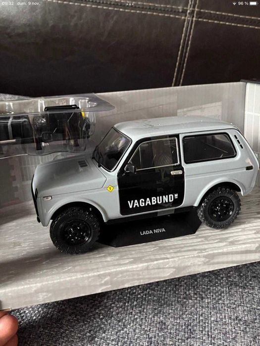 Lada nova vagabond macheta metalica 1/18 noua sigilata