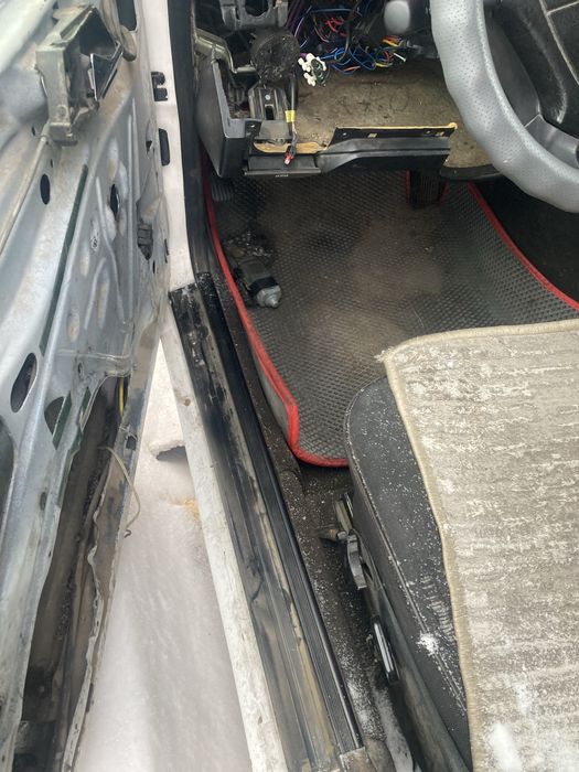 Продам Ешку на запчасти