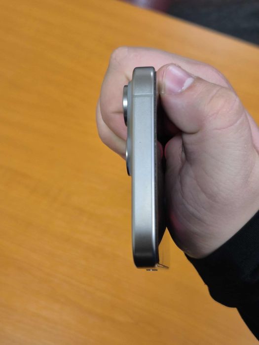 iPhone 15 pro max като нов !