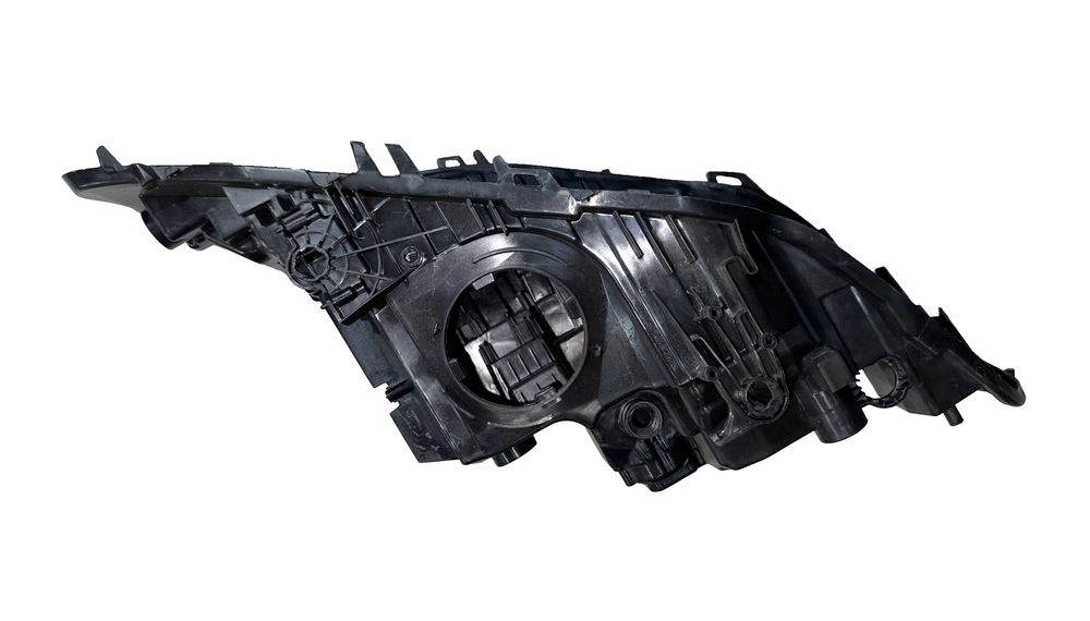 Корпус фары (Laser) RH G30 18-