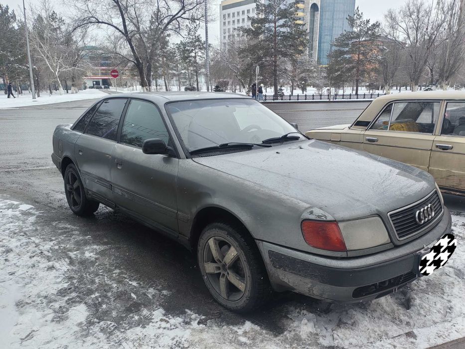 Ауди 100с4 обьем 2.6