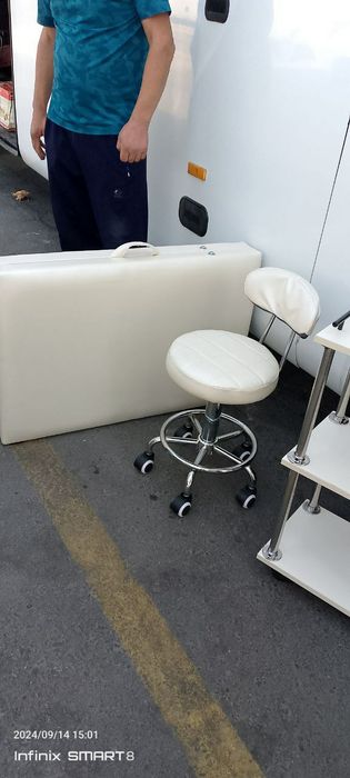 Kushetka etajirka stul