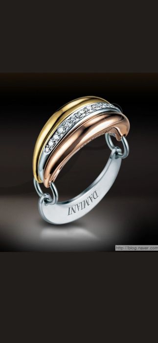 Бренд Damiani Gaia оригинал. Золотое кольцо 750 пробы с бриллиантами.