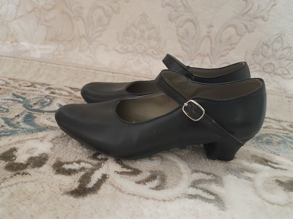 Туфли новые в продажу.