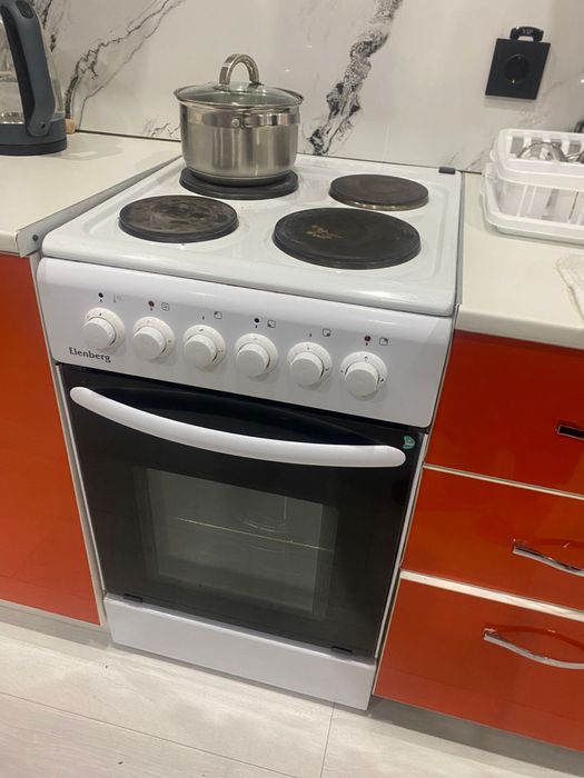 Плита Elenberg в нормальном состоянии