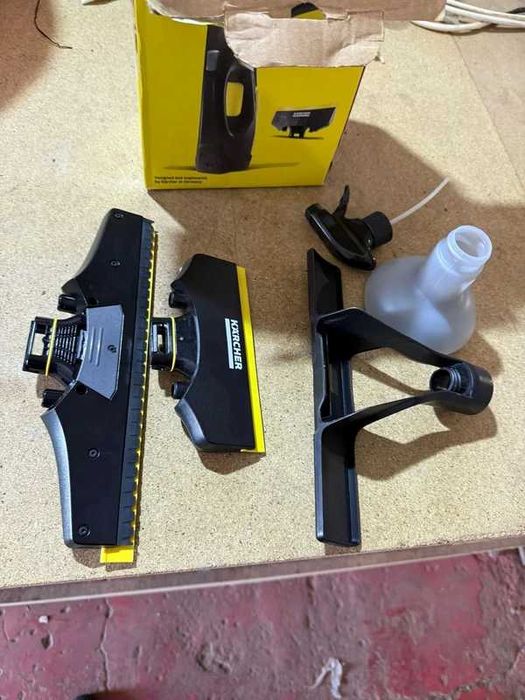 Aspirator geamuri Kärcher WV 2 Black Edition