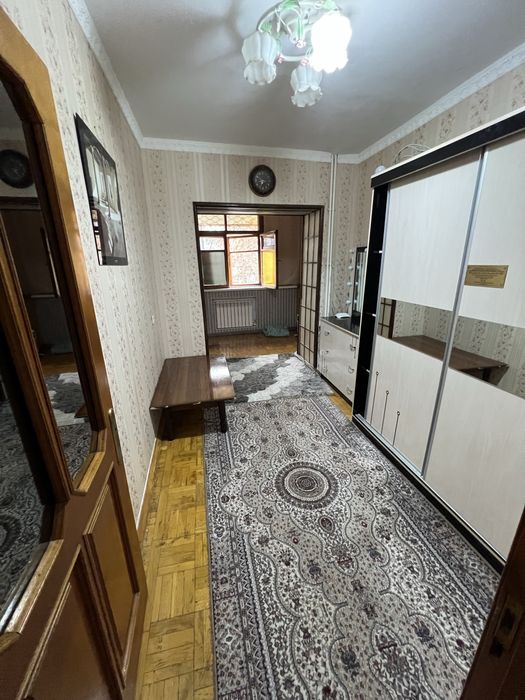 Аренда Квартиры на Максима Горкого , Только Семьям , без реалтера .