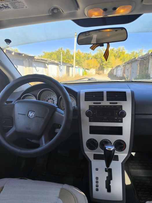 Продам машину Dodge