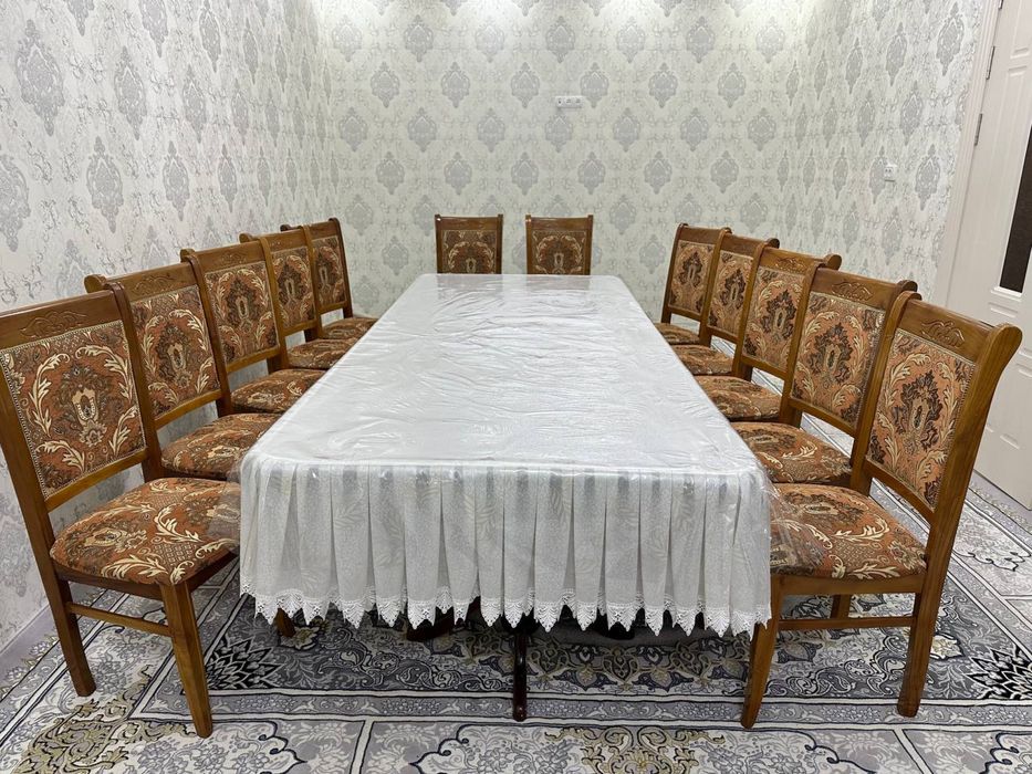 Комплект Стол и стулья