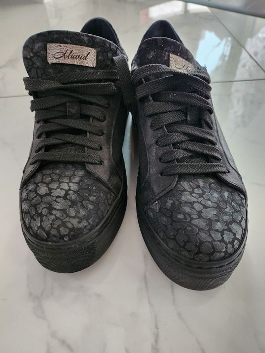 Дамски кецове черни