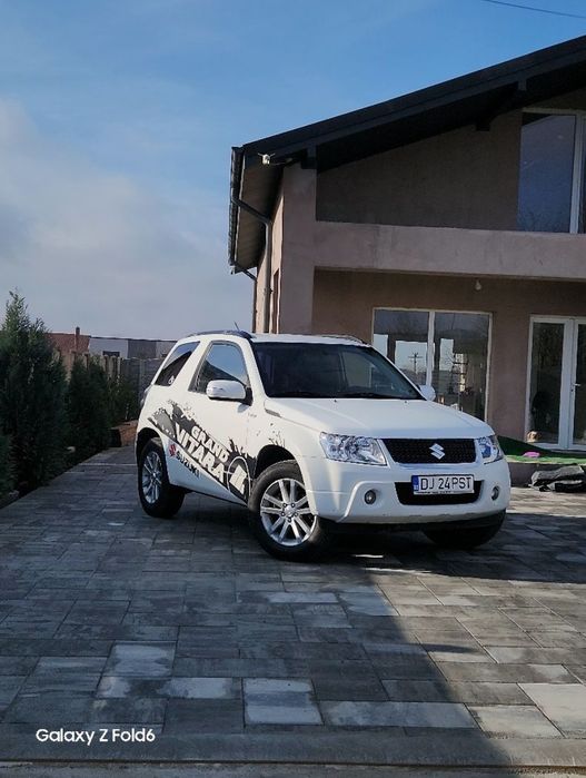 SUZUKI Grand Vitara 2011 — imagine 2