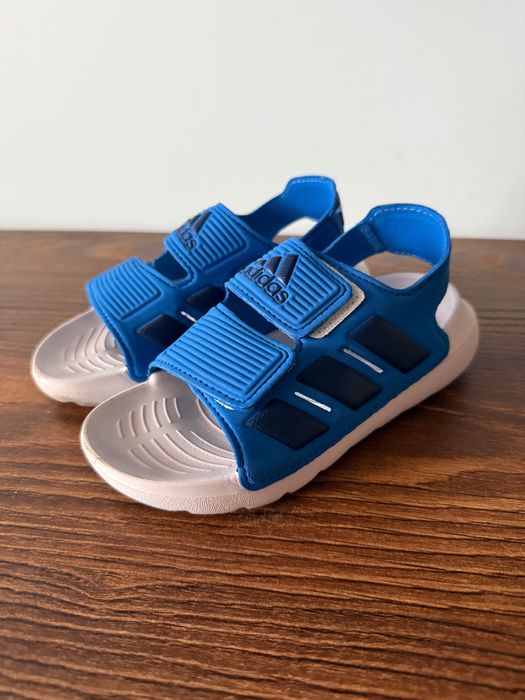 Сандали Adidas, син цвят